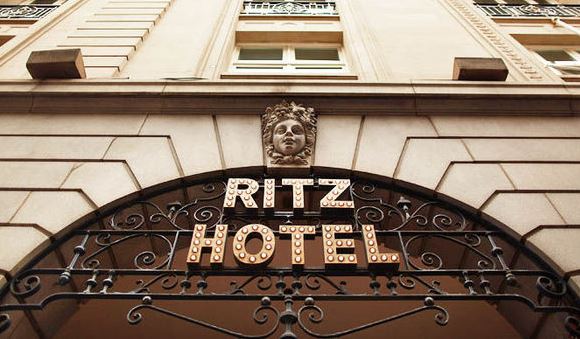 Esta imagen tiene un atributo ALT vacío; su nombre de archivo es ritzhotel01.jpg